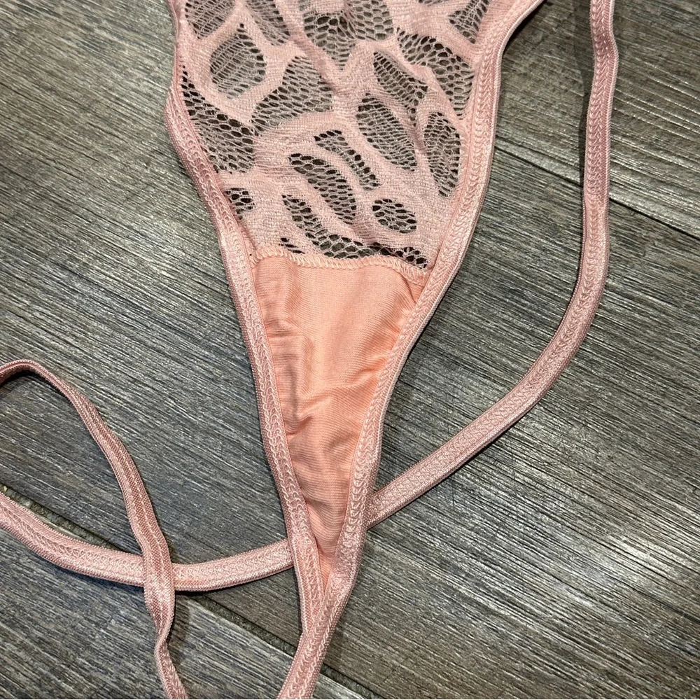 Elegant Moments Pink 2-Piece Set Lace Dress and G-String Size 3X NWT